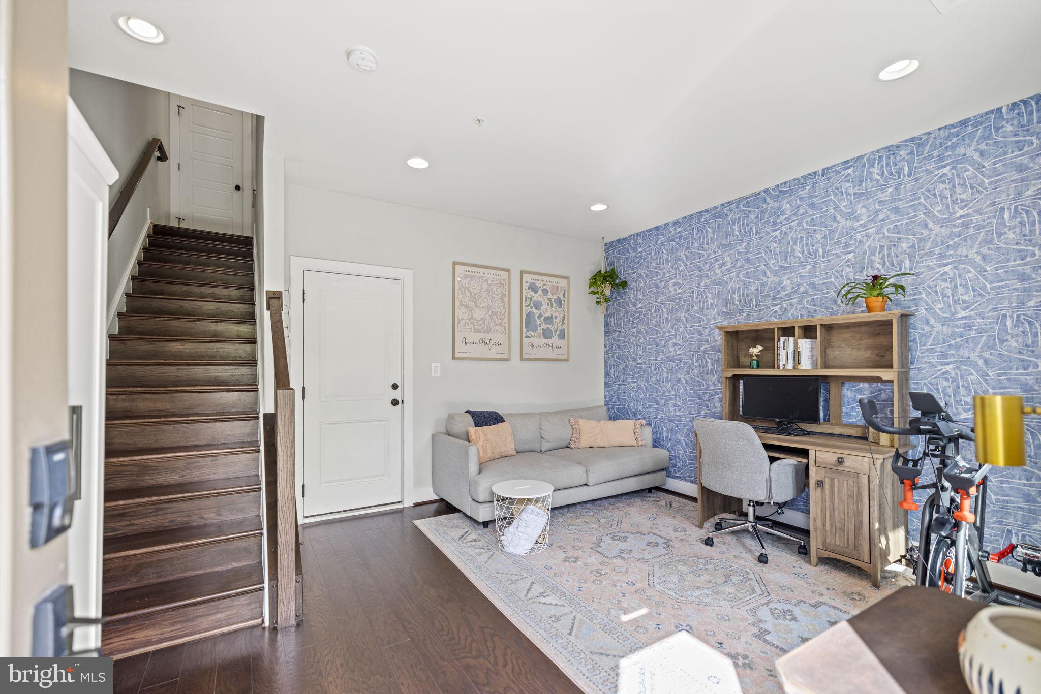 850 Thompson Cres #51