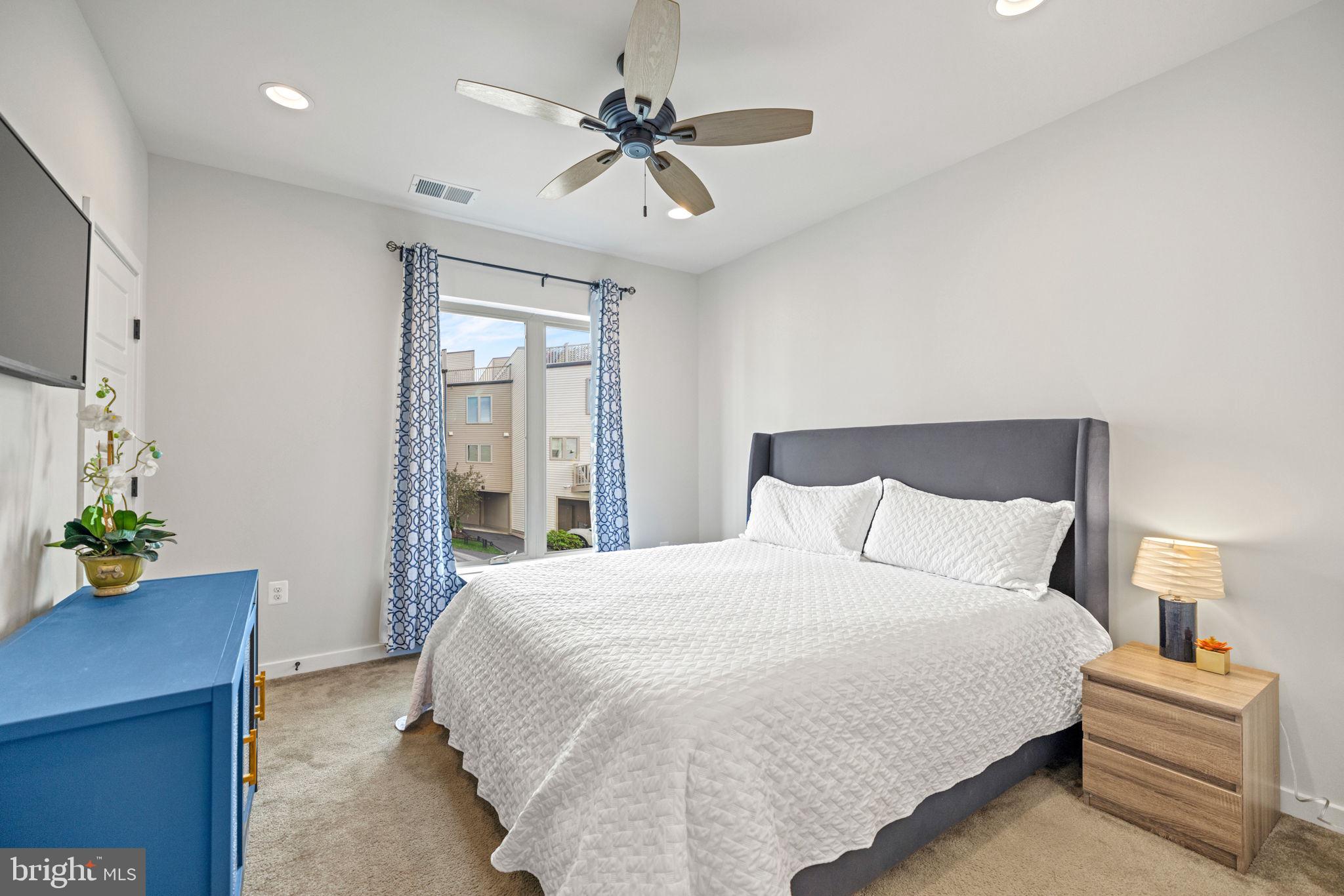 850 Thompson Cres #51