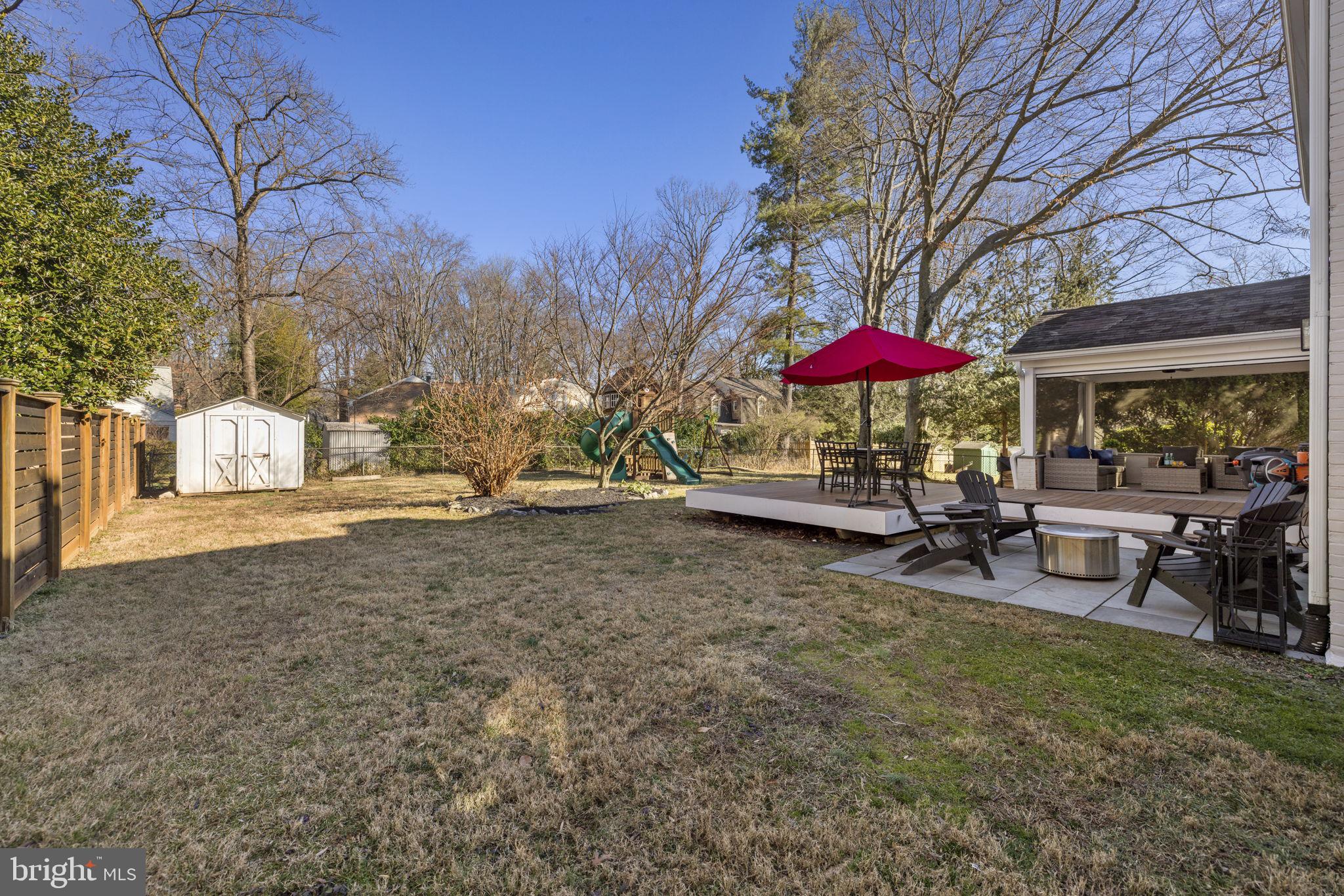 615 Blossom Dr