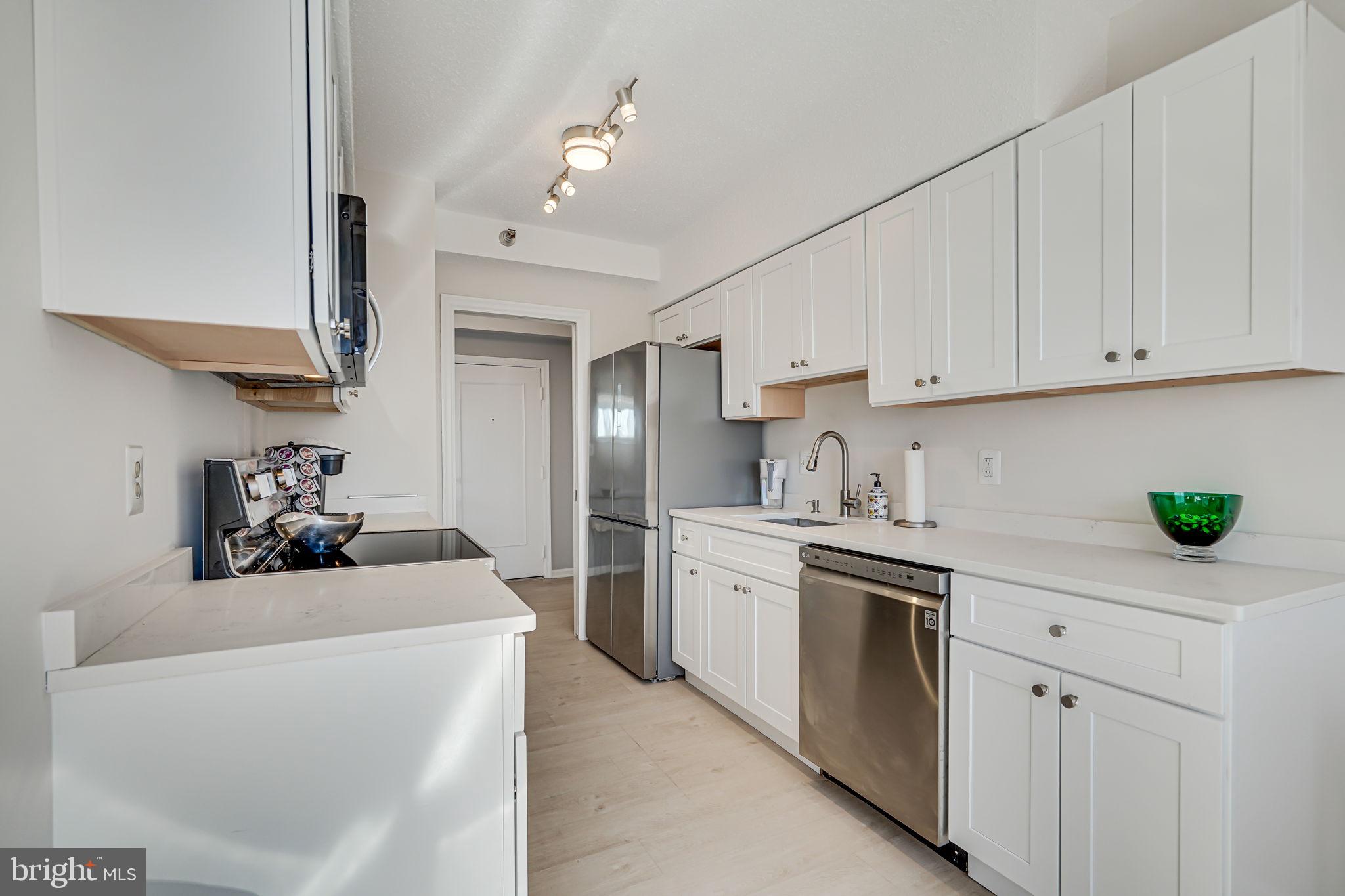 5802 Nicholson #2-703