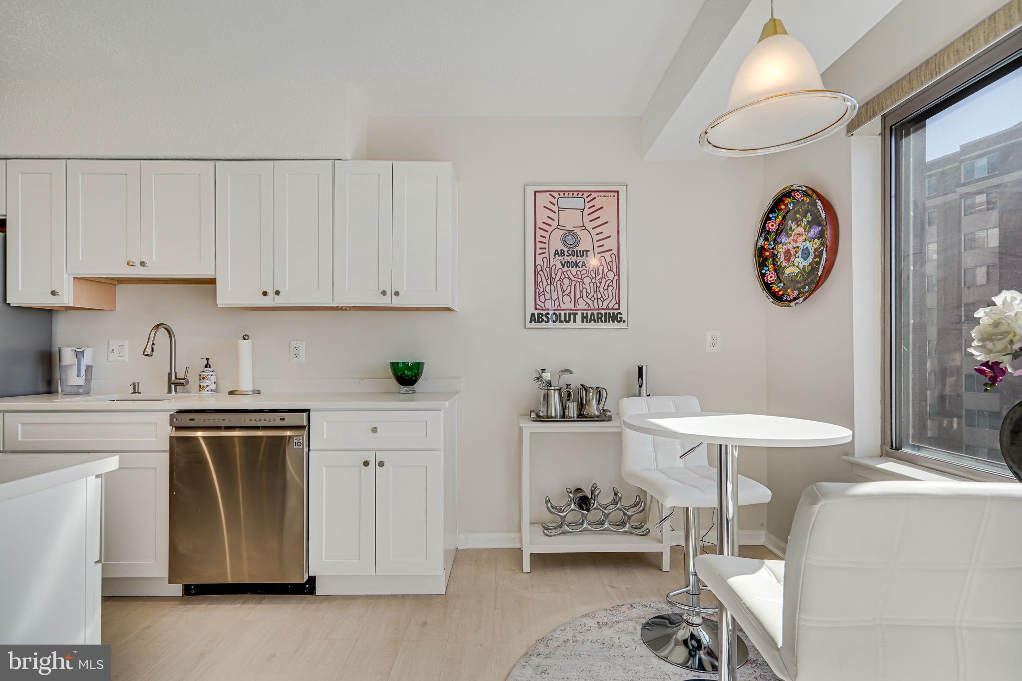 5802 Nicholson #2-703