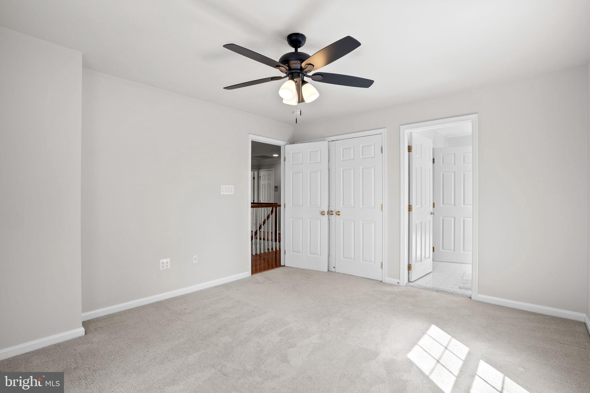 6409 Little Leigh Ct