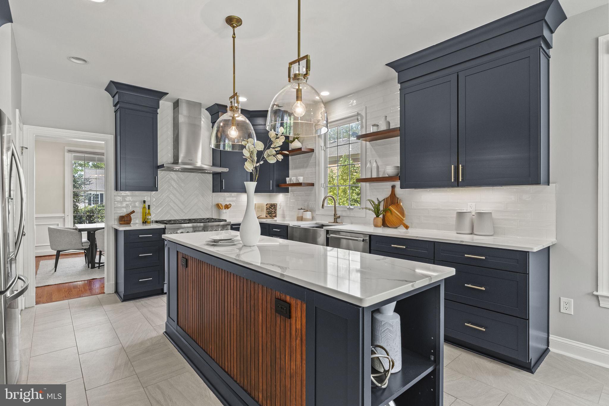 6409 Little Leigh Ct