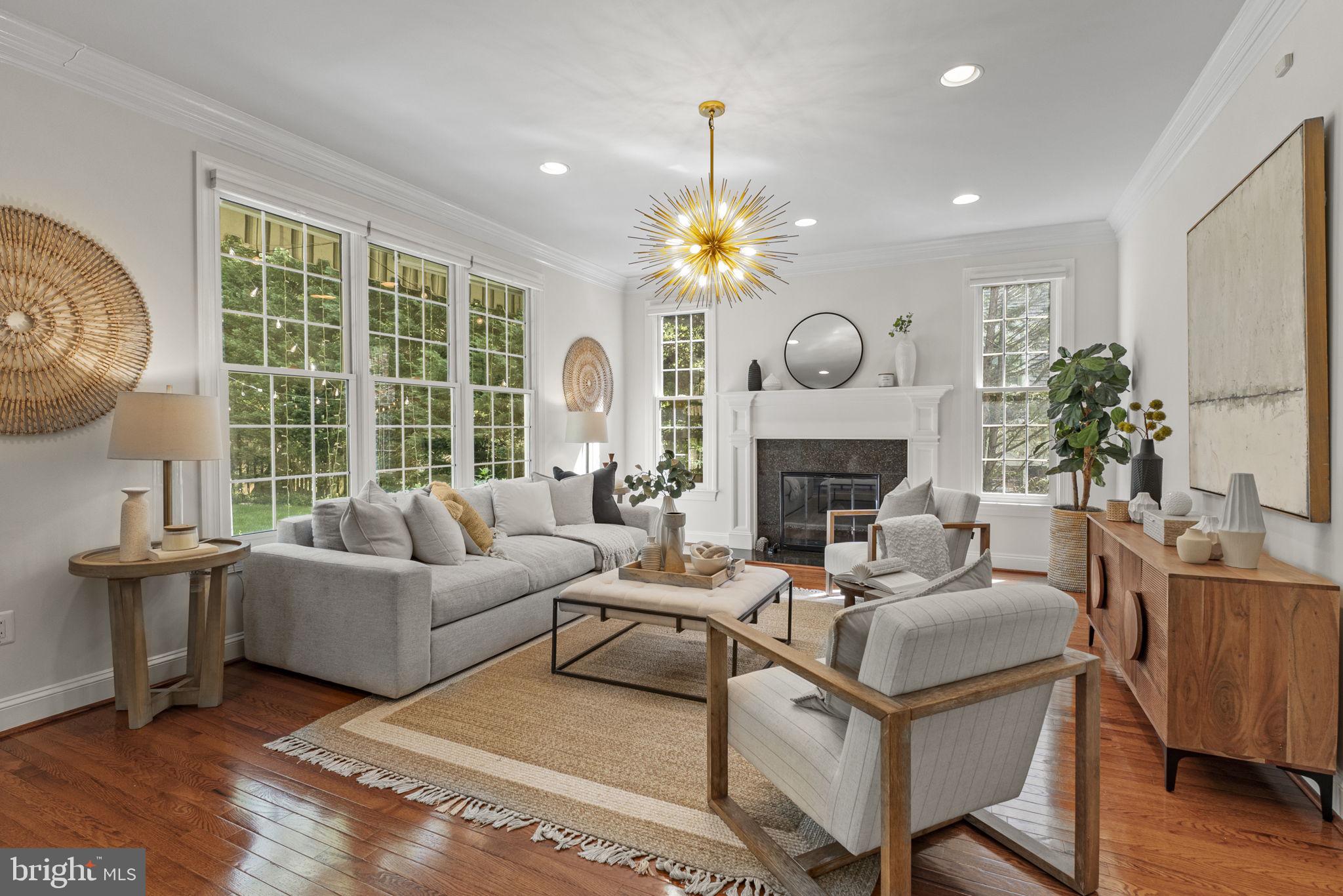 6409 Little Leigh Ct