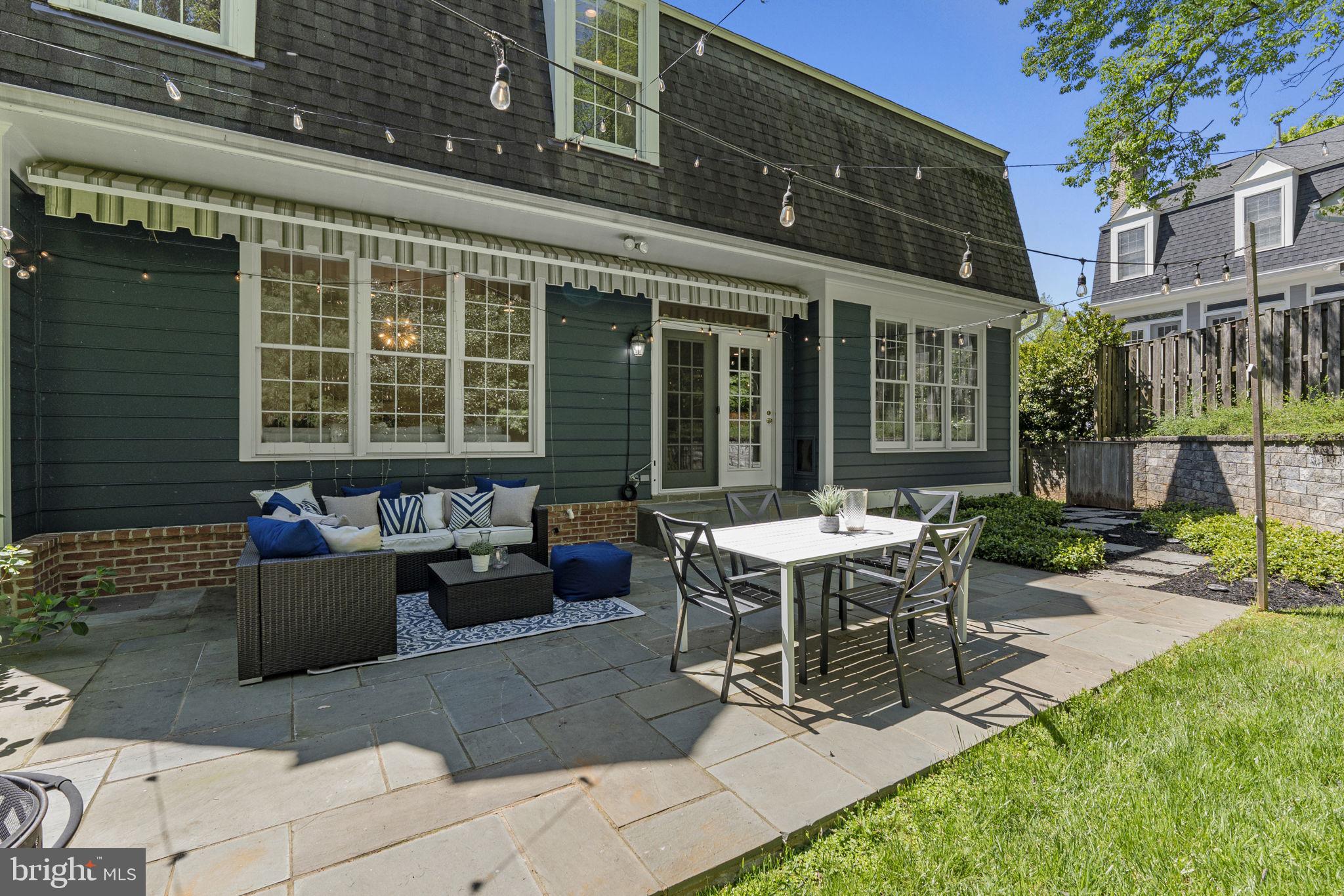 6409 Little Leigh Ct