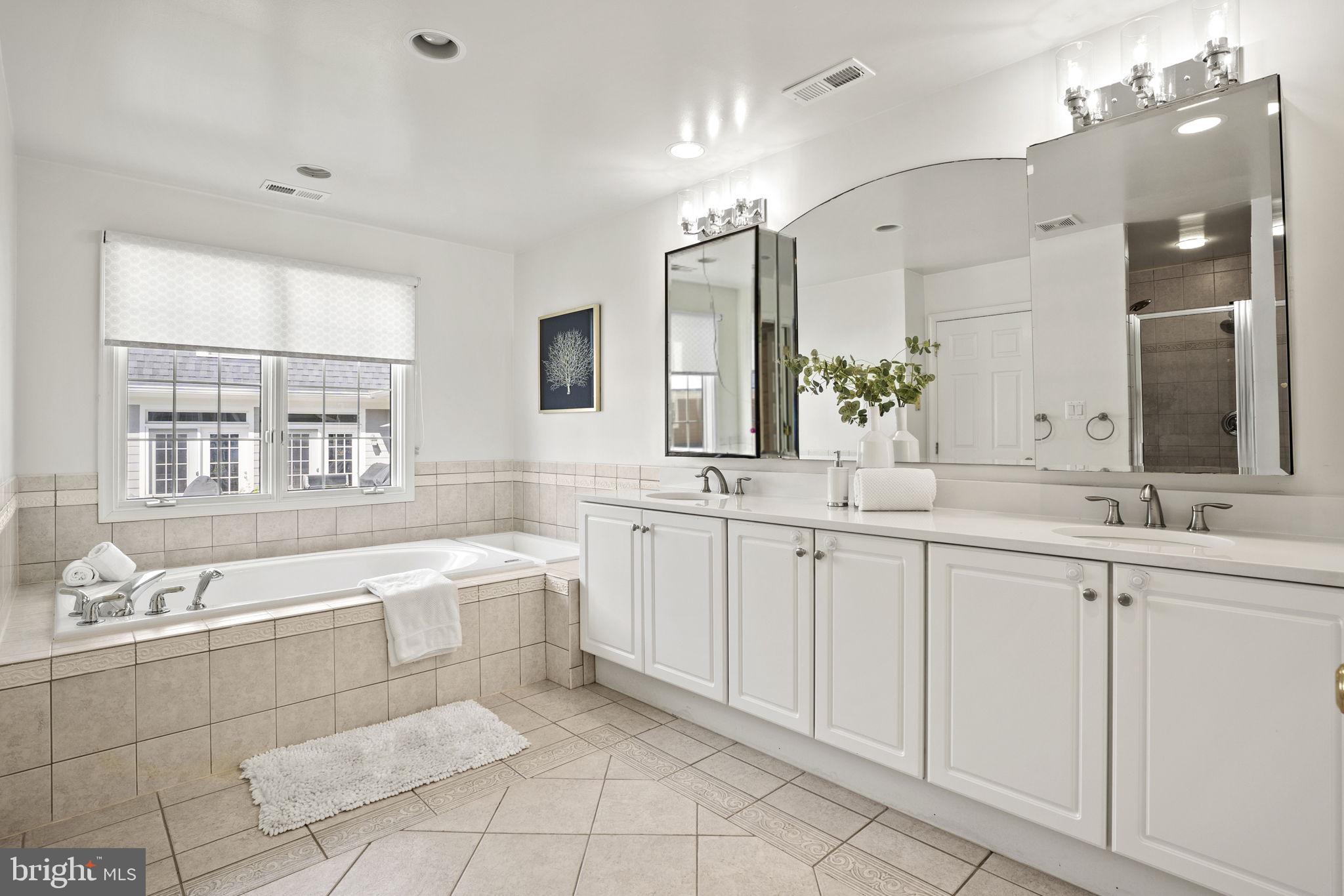 6409 Little Leigh Ct