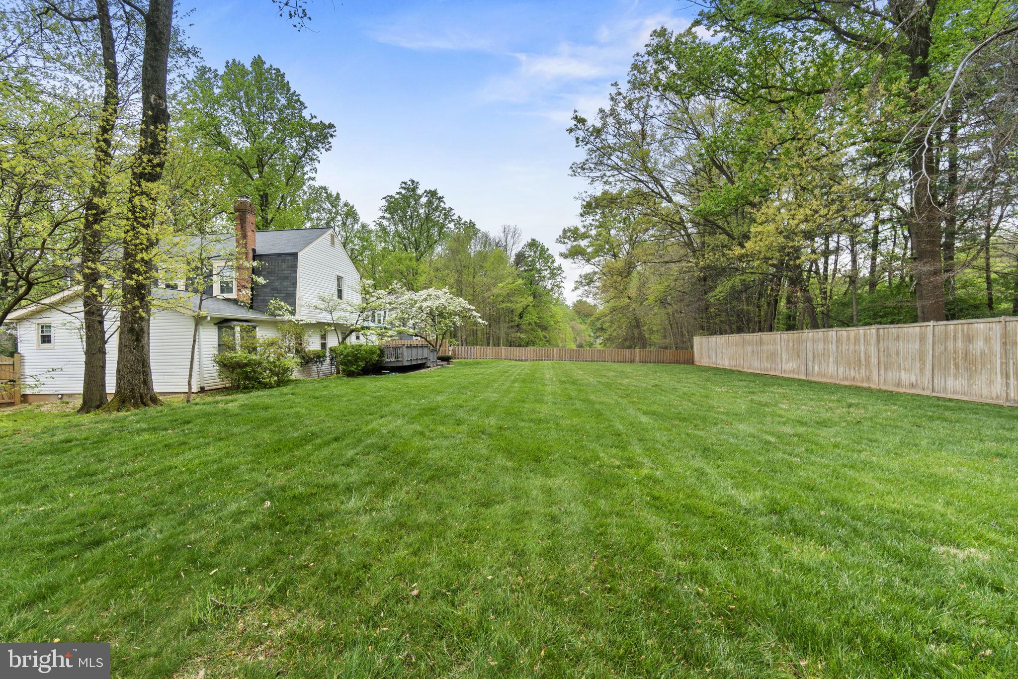 1038 Carnation Dr