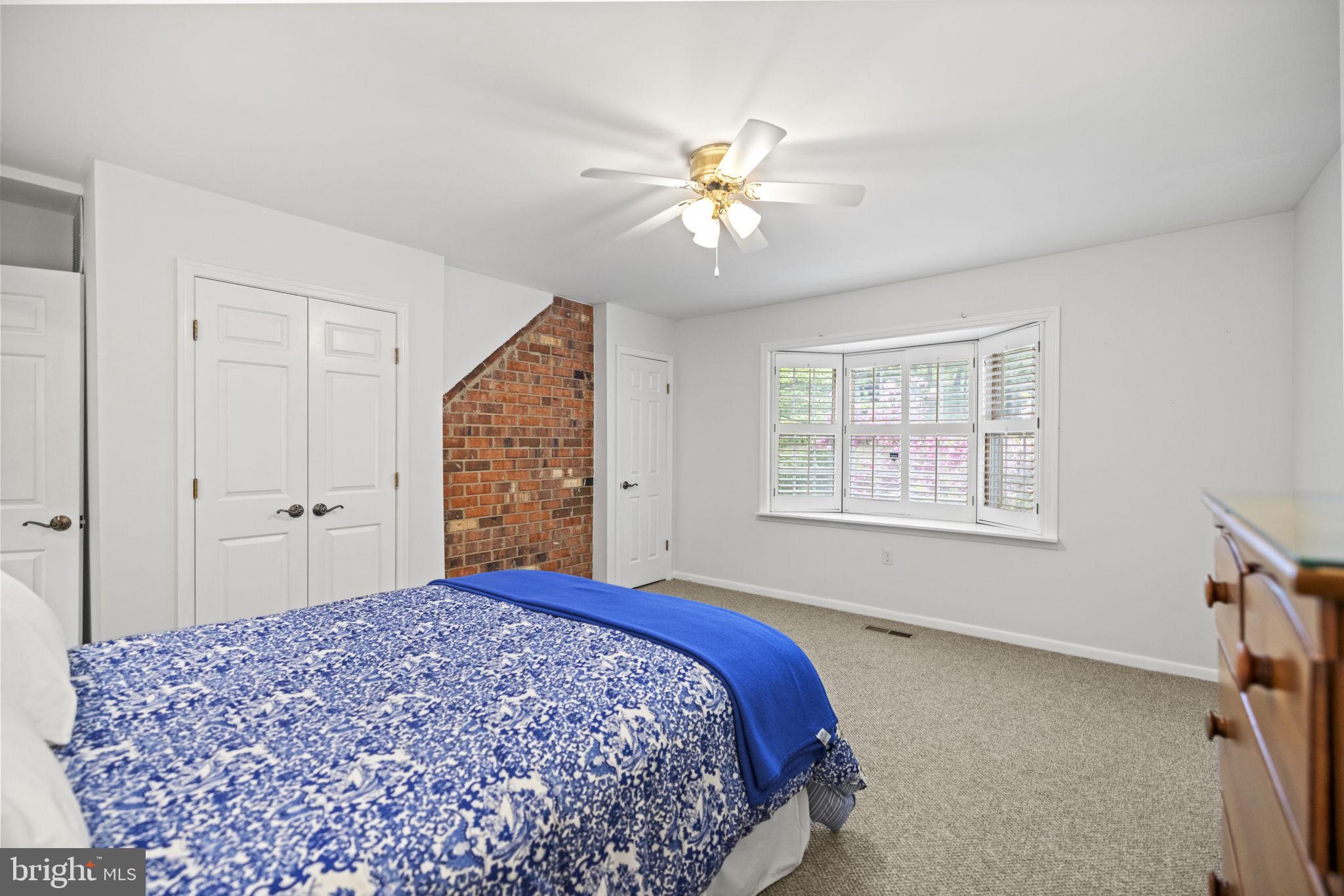 1038 Carnation Dr
