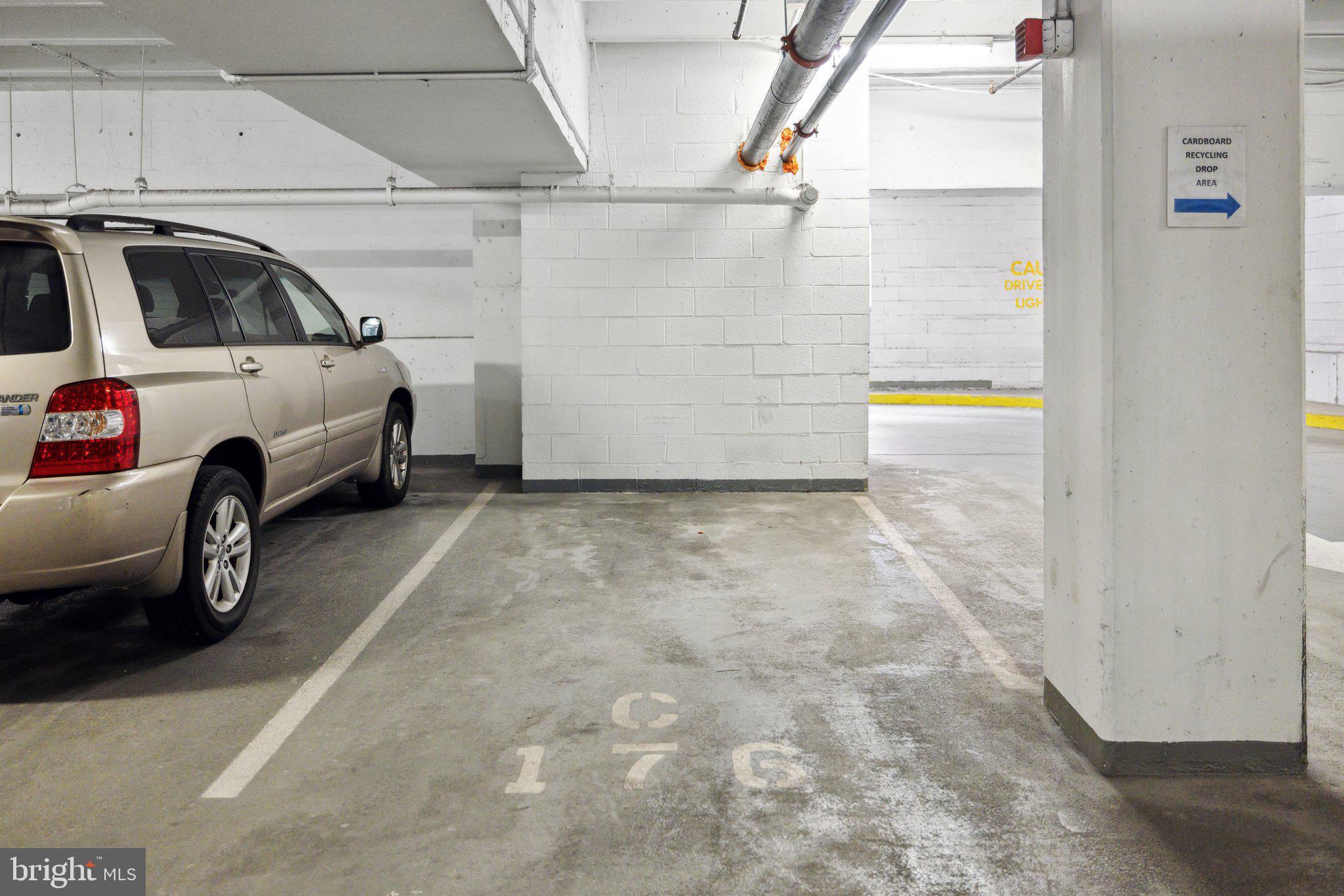 24 Courthouse Sq #311