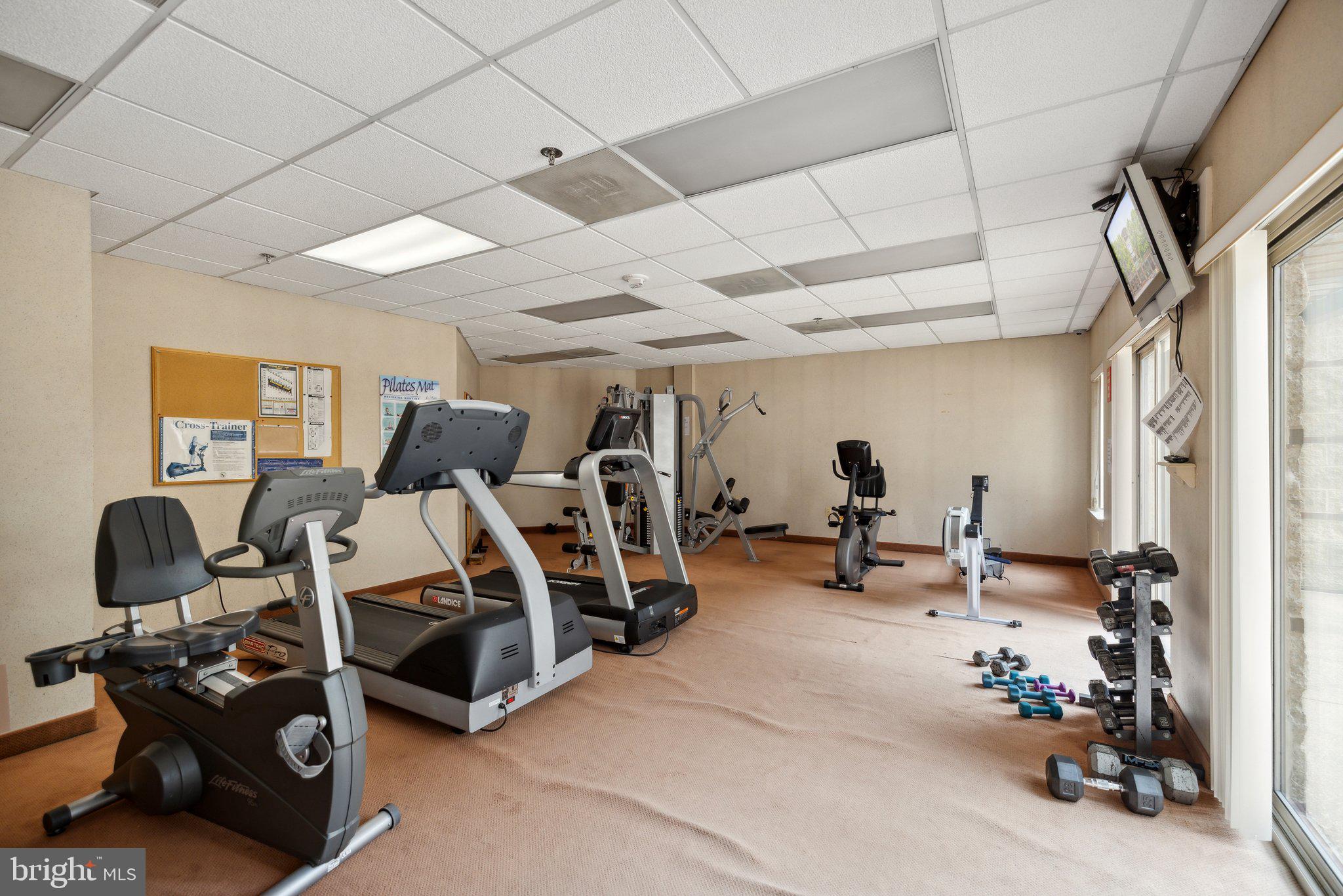 24 Courthouse Sq #311