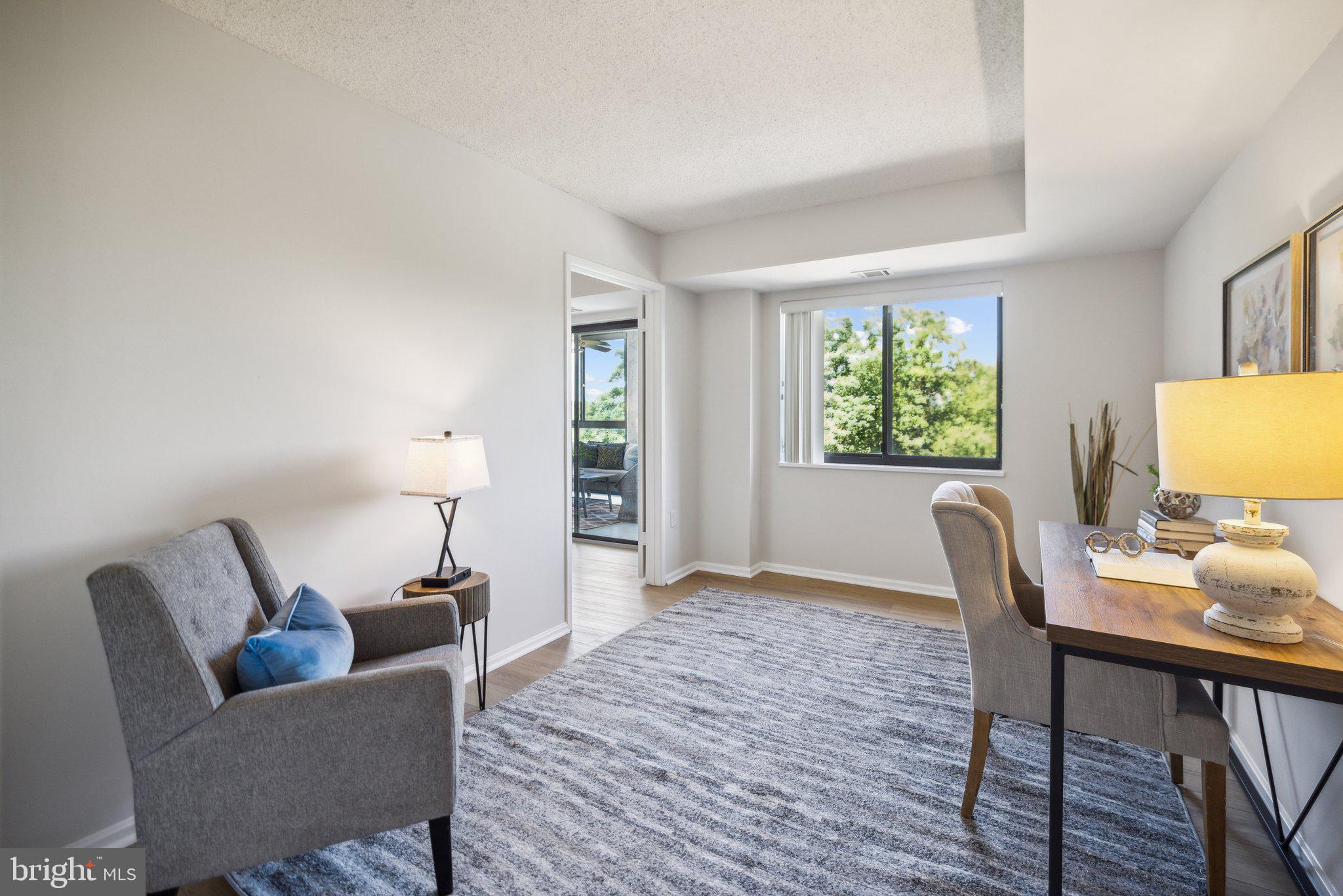 15107 Interlachen Dr #601