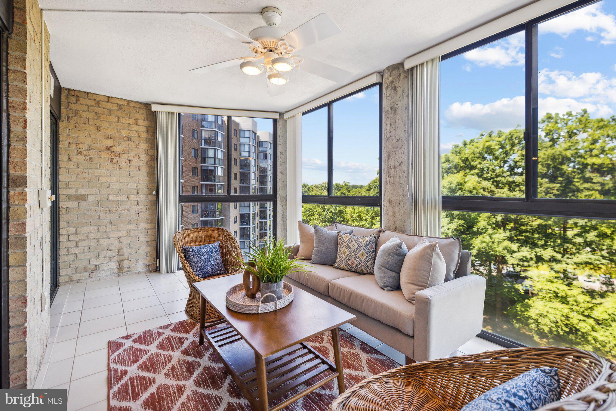 15107 Interlachen Dr #601