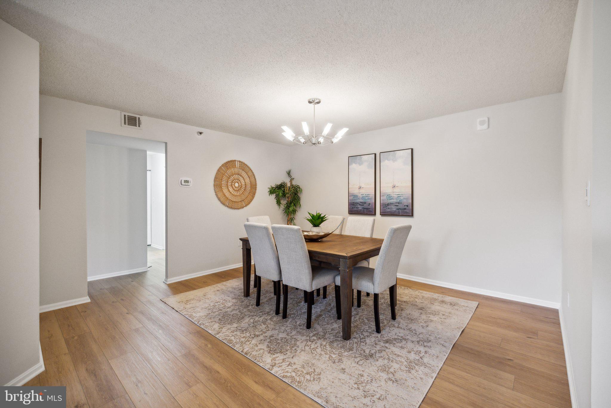 15107 Interlachen Dr #601