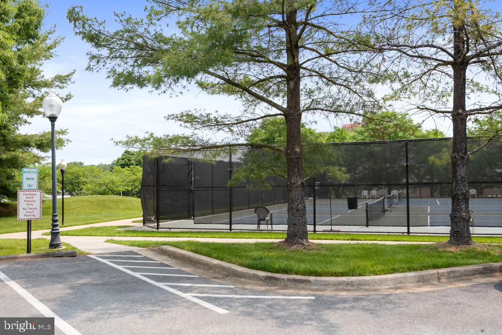 15107 Interlachen Dr #601