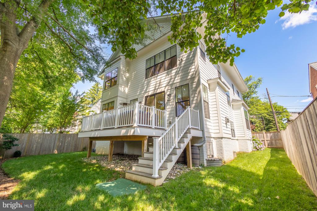 4508 Harling Ln
