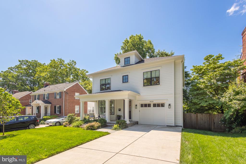 4508 Harling Ln