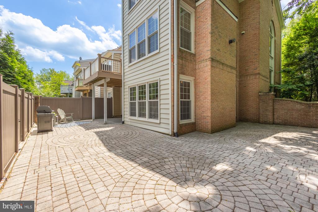 10109 Baldwin Ct