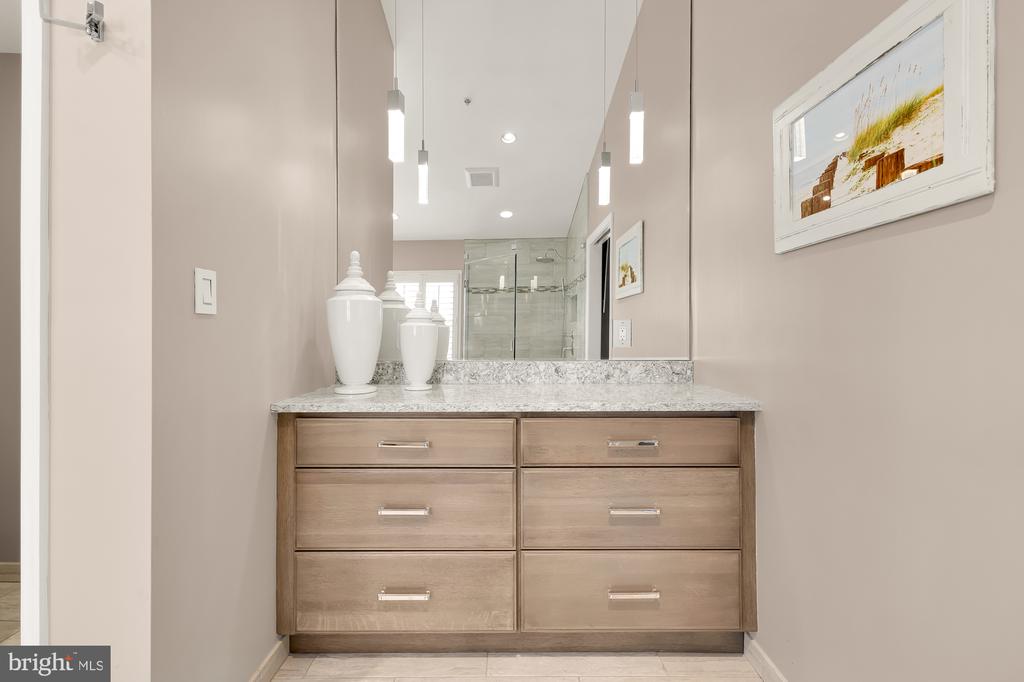 10109 Baldwin Ct
