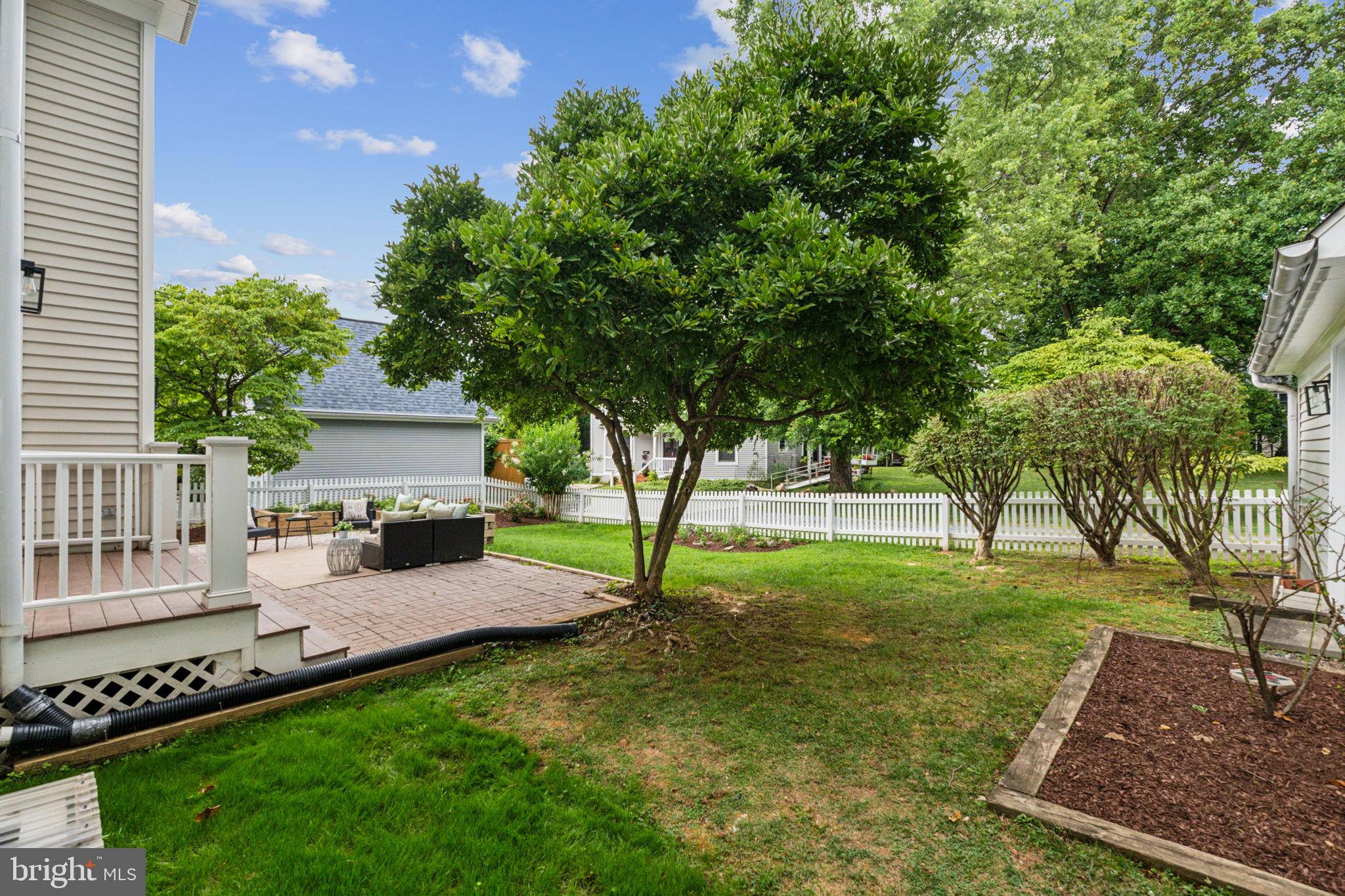 301 Anderson Ave