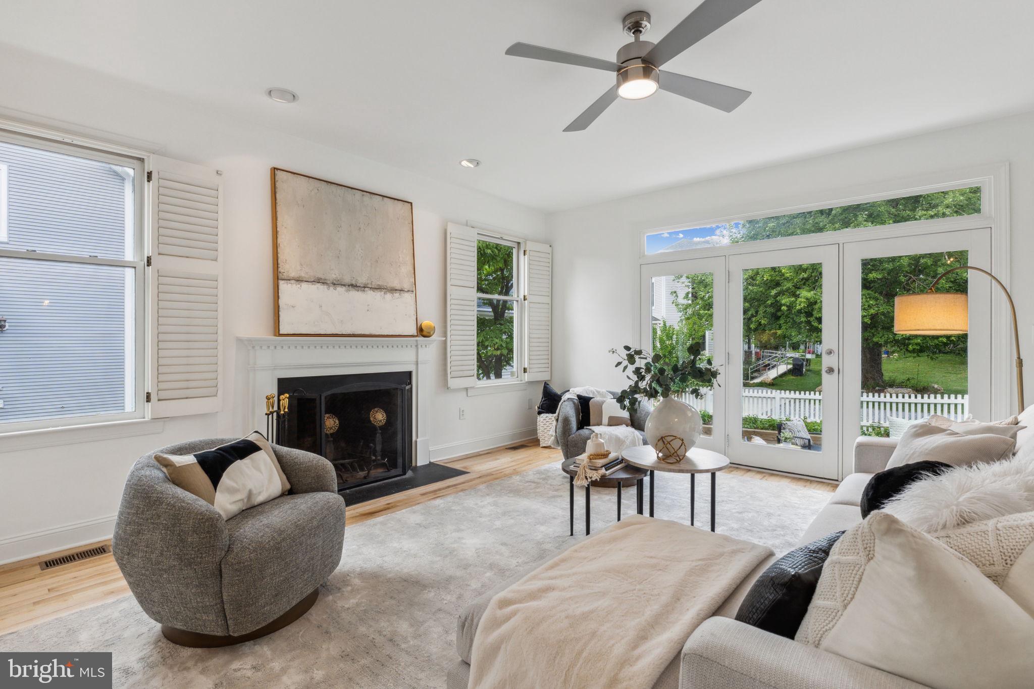 301 Anderson Ave