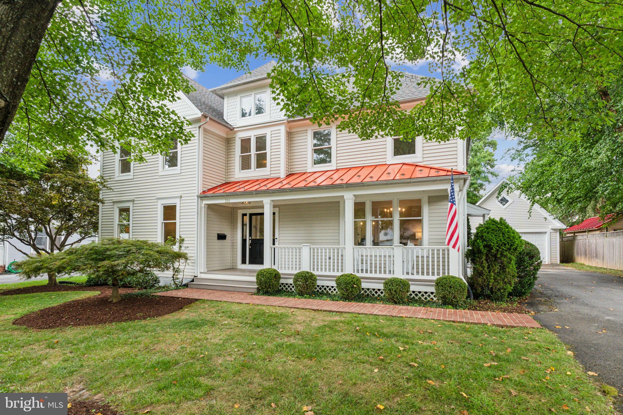 301 Anderson Ave
