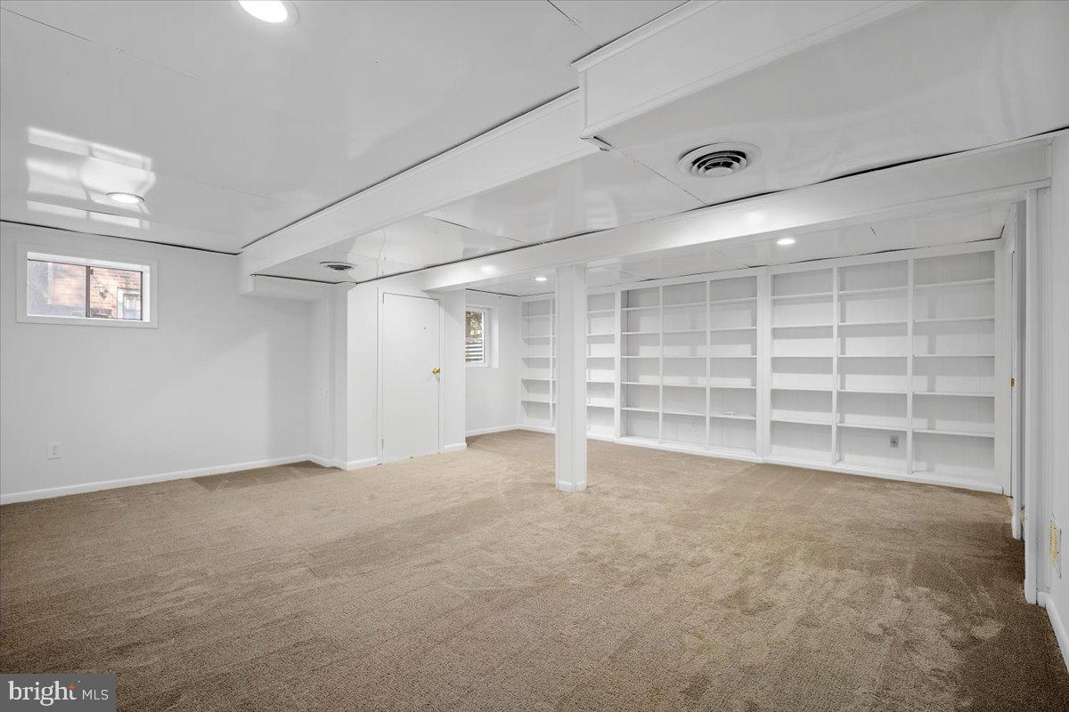 10632 Seneca Spring Way