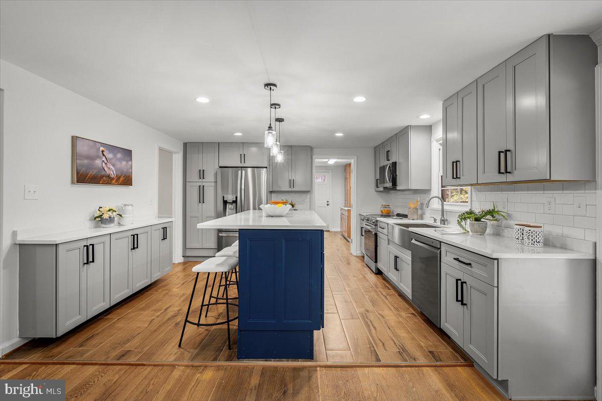 10632 Seneca Spring Way