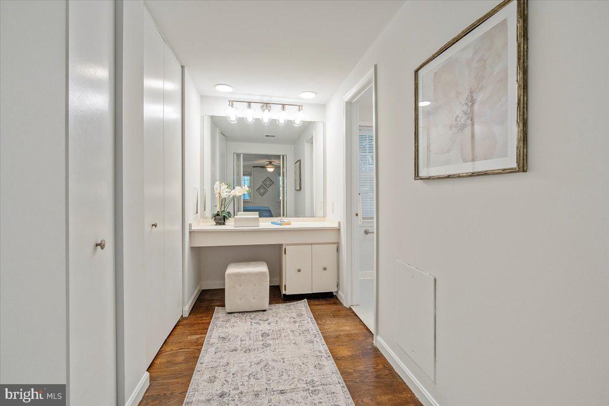 10632 Seneca Spring Way