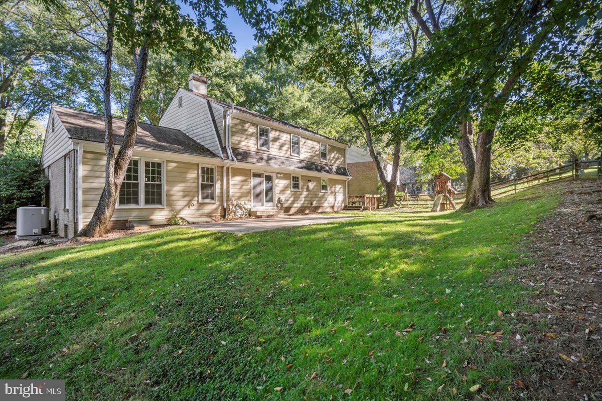 10632 Seneca Spring Way