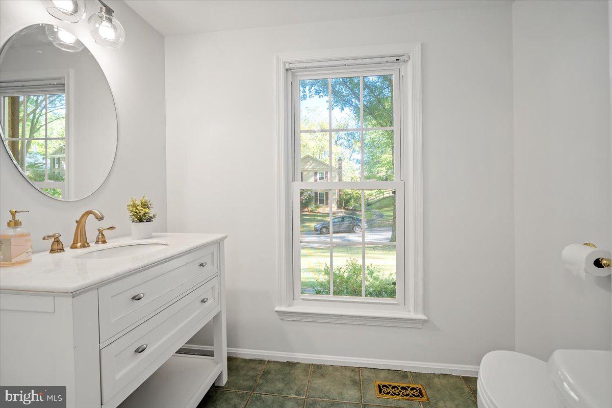 10632 Seneca Spring Way