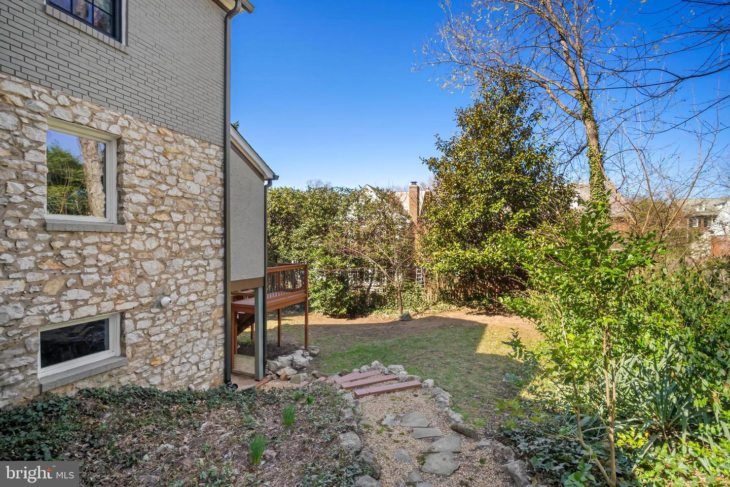 4619 Langdrum Ln