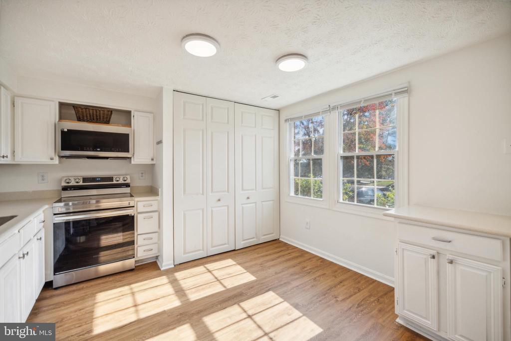 1203 Elm Grove Cir