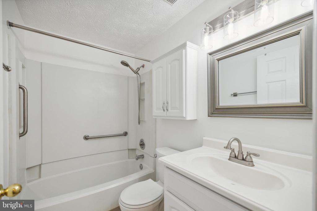 1203 Elm Grove Cir