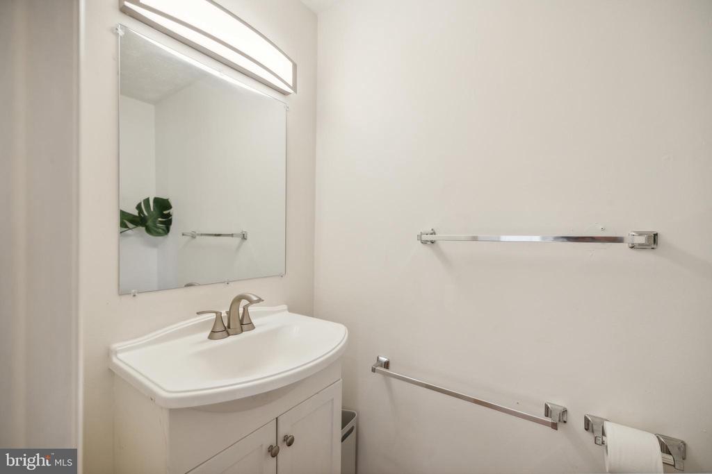 1203 Elm Grove Cir