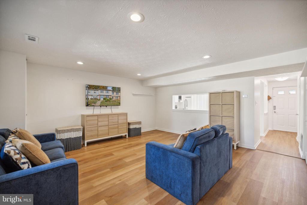 1203 Elm Grove Cir