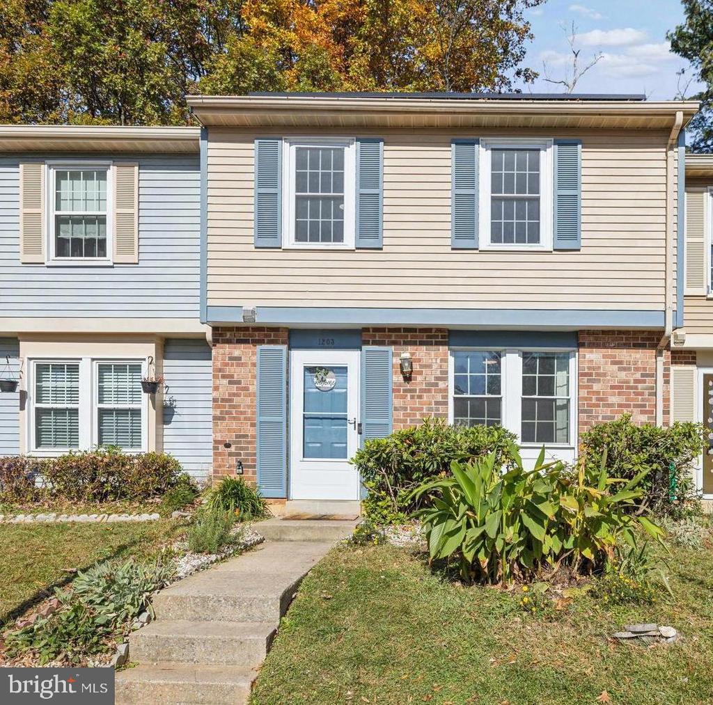 1203 Elm Grove Cir