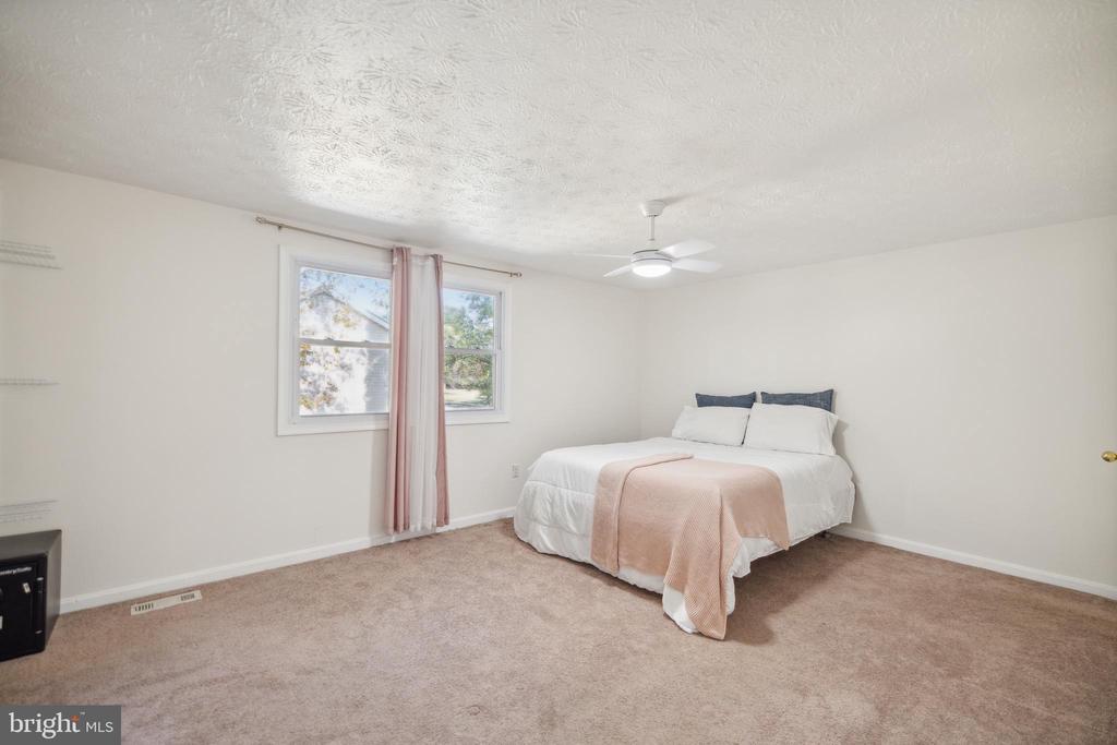1203 Elm Grove Cir