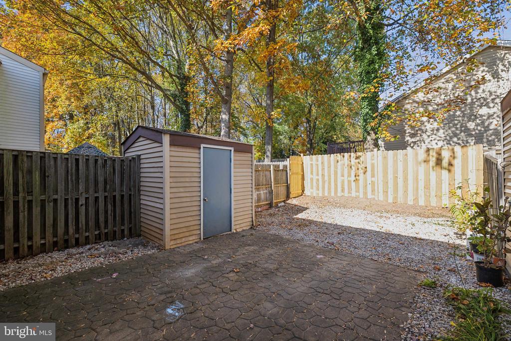 1203 Elm Grove Cir