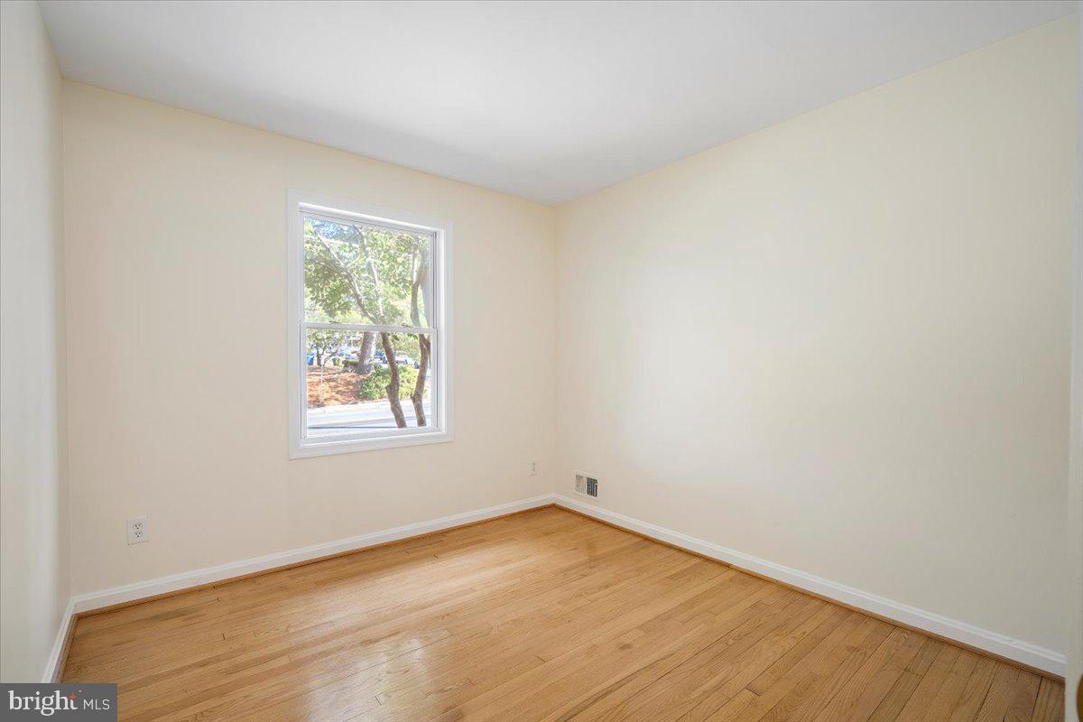 11002 Newport Mill Rd