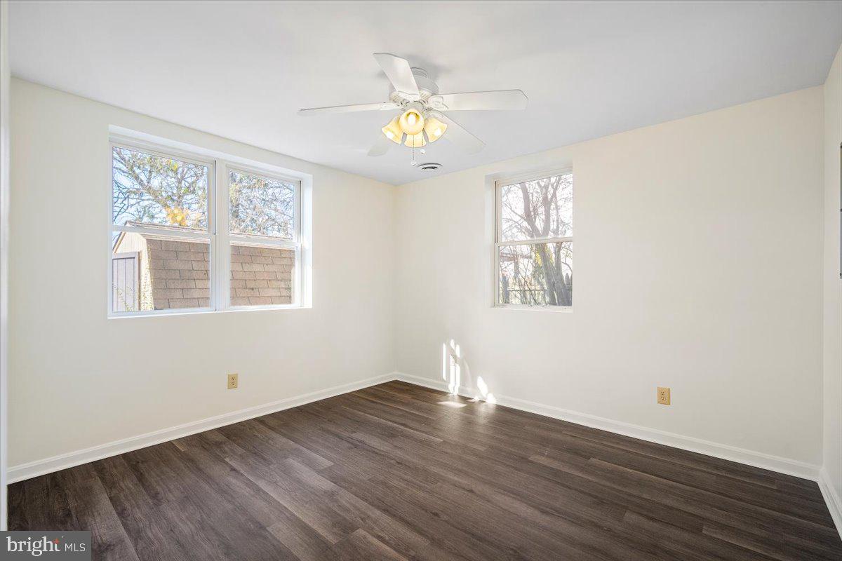 11002 Newport Mill Rd