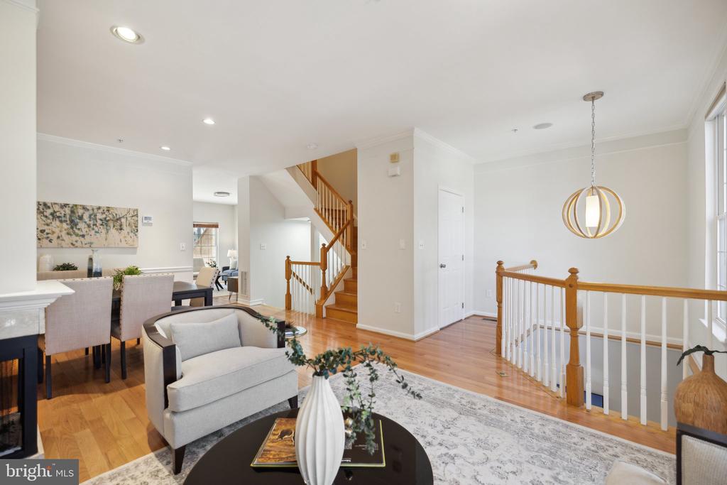 4 Waddington Ln