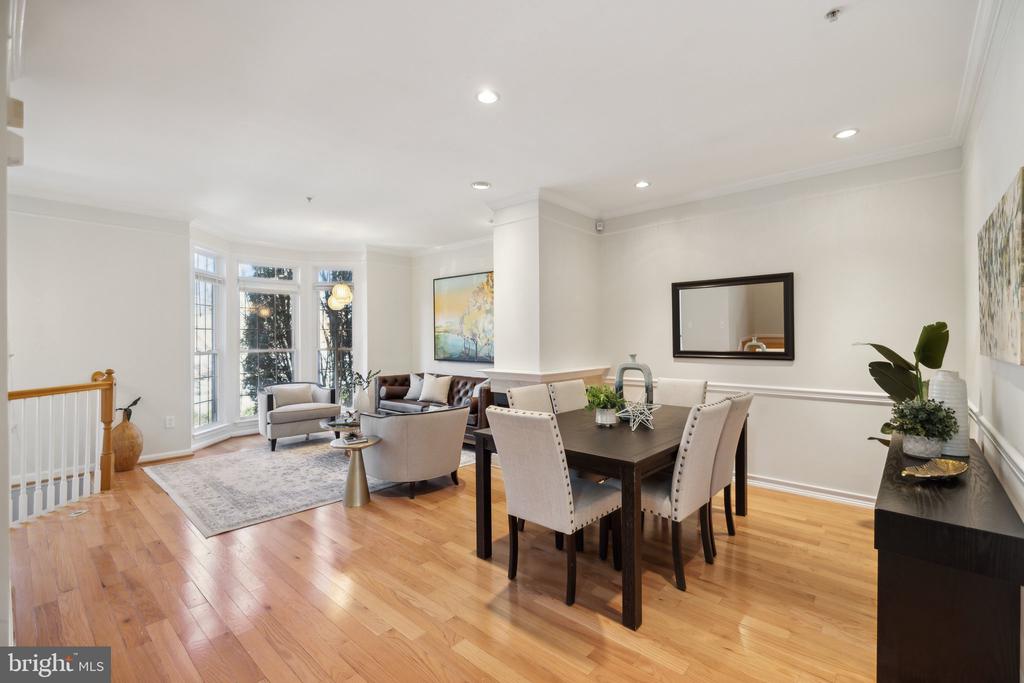 4 Waddington Ln