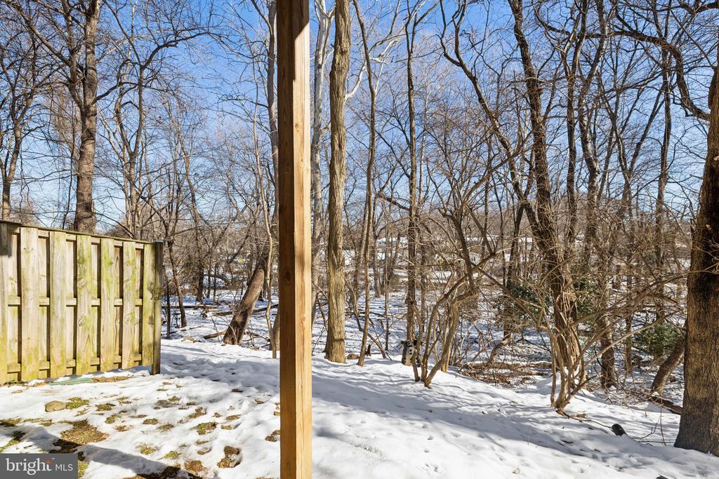 4 Waddington Ln