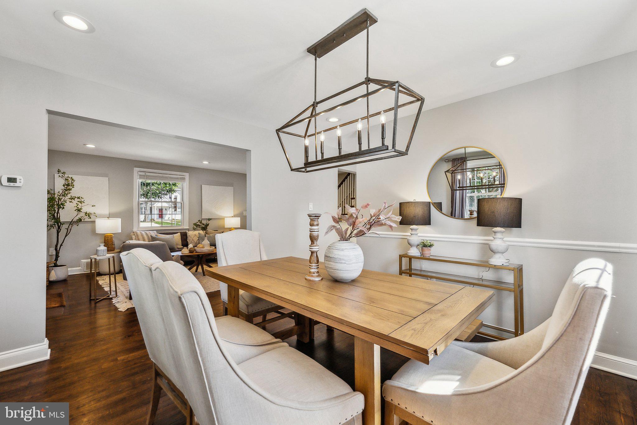 544 W Montgomery Ave