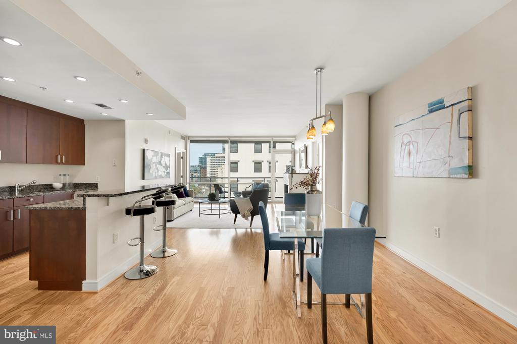 6820 Wisconsin Ave #6009