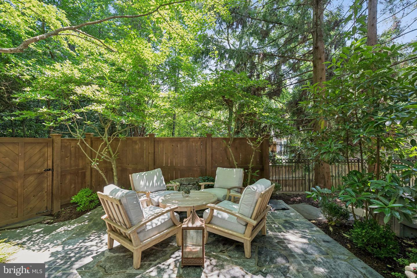 7301 Bannockburn Ridge Ct