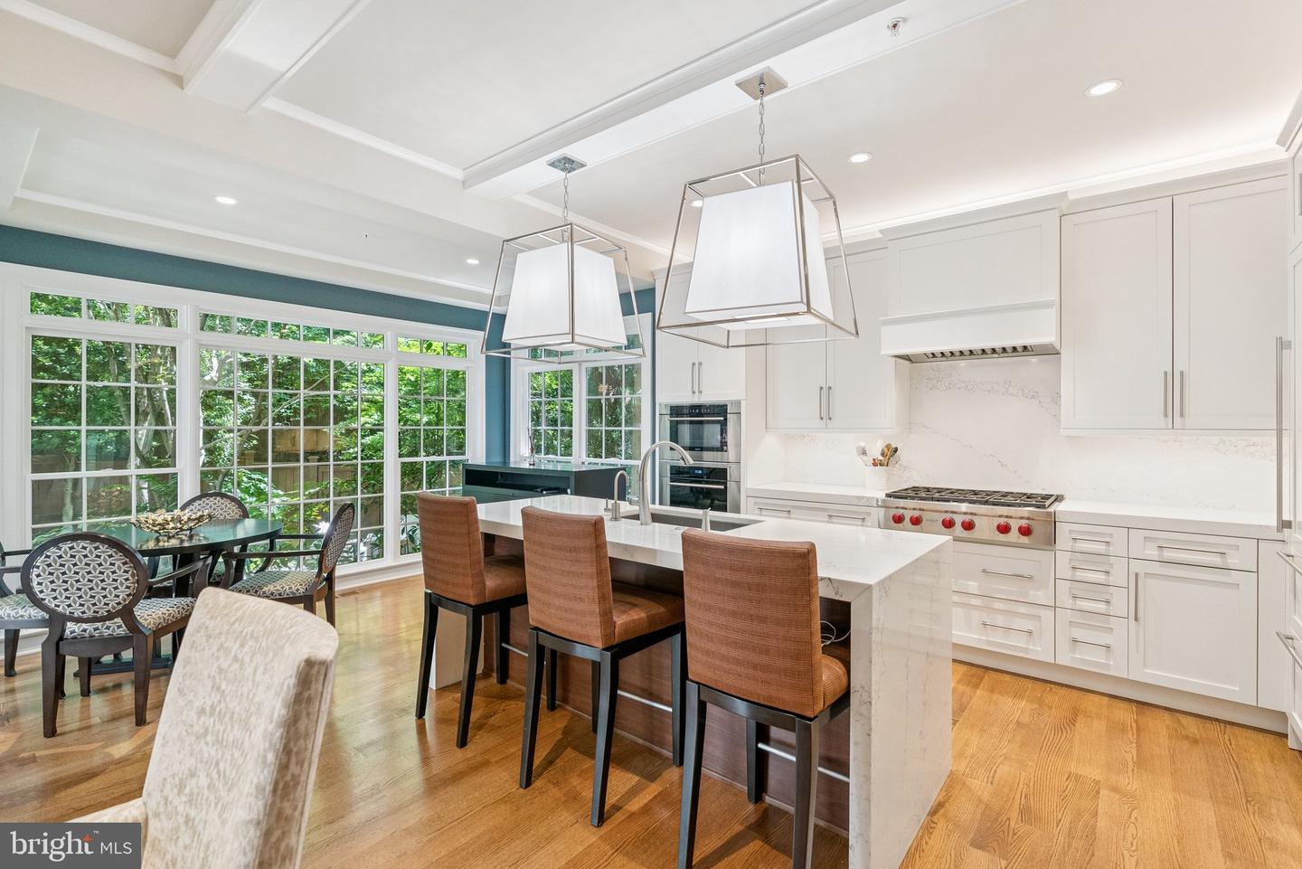 7301 Bannockburn Ridge Ct