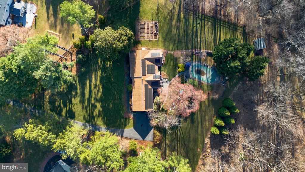 8536 Plum Creek Dr