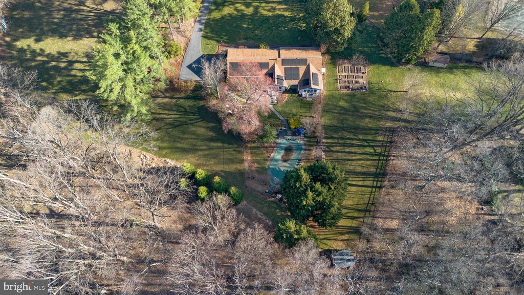 8536 Plum Creek Dr