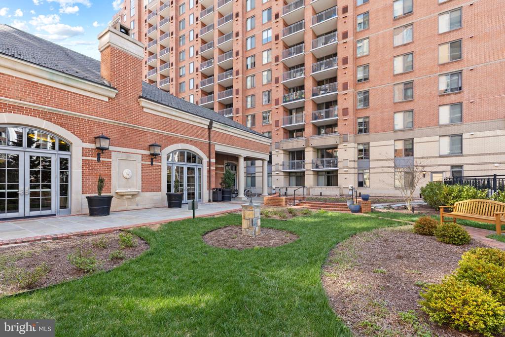 11710 OLD GEORGETOWN RD #1313